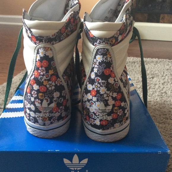 Adidas x Opening Ceremony high-top sneakers - Picture 3 of 3